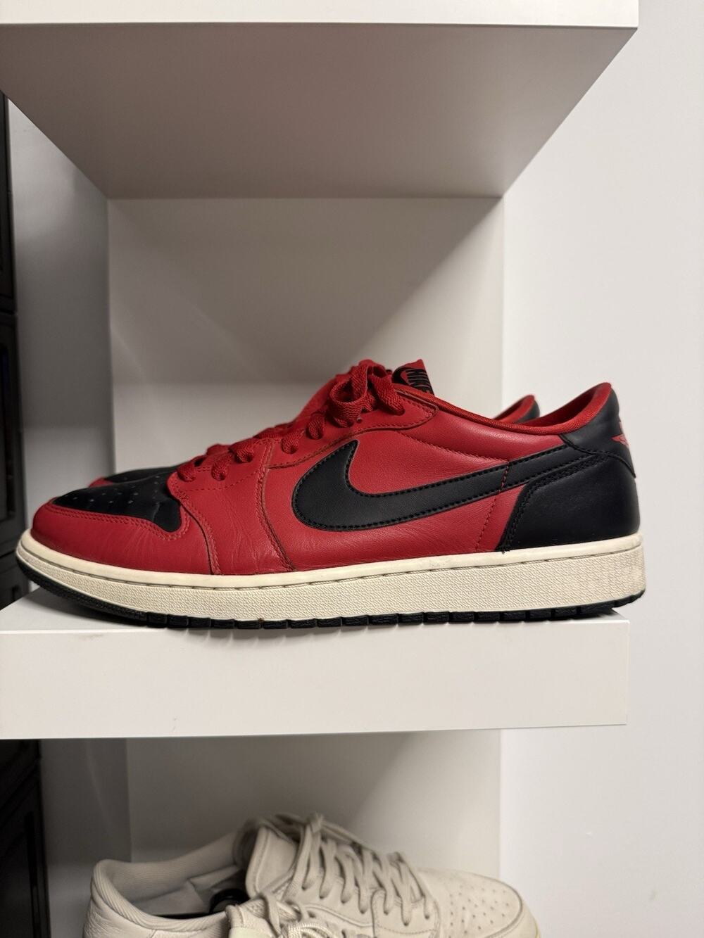 2015 Air Jordan 1 Low OG Gym Red Black Euro Exclusive 705329-601 Size 13